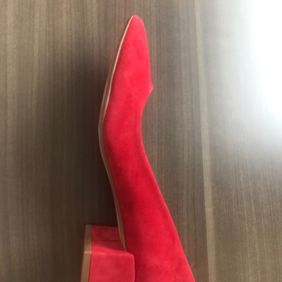 Steve Madden red suede shoes with pointed toes - Picture 2 of 7